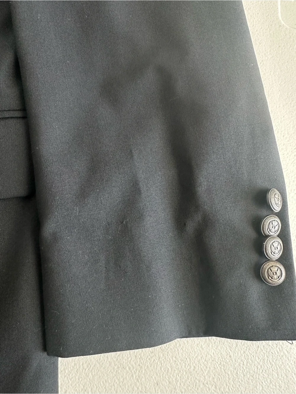 Jos. A. Bank Black 100% Wool Suit Jacket 43R 2-Button Notch Lapel Single Vent